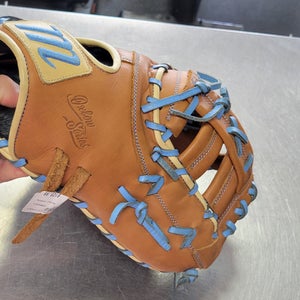 Used Marucci OXBOW BB/SB First Base RH Throw None 12 3/4" 11497-S000162025