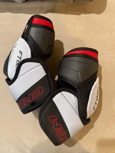 Senior Large CCM Jetspeed FT880 Elbow Pads (New)