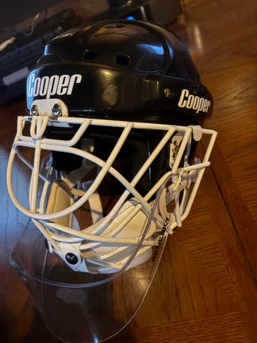 Senior Large Cooper Sk2000 helmet new padding & cage