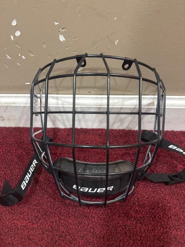 Oreo large Bauer Profile II Facemask Full Cage (New) Item#MKOR