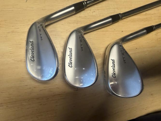 Cleveland Rtz2 Wedge Set (50,54,58) MID & 588 Bounce (SATIN)