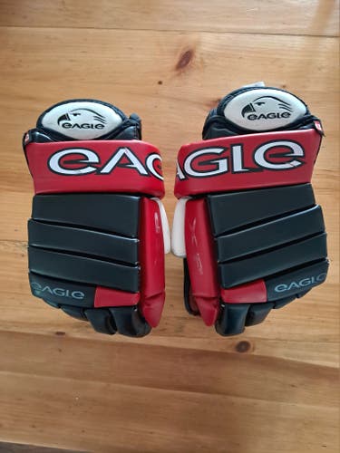 Eagle X70 Hockey Gloves