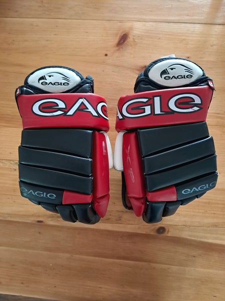 Eagle X70 Hockey Gloves