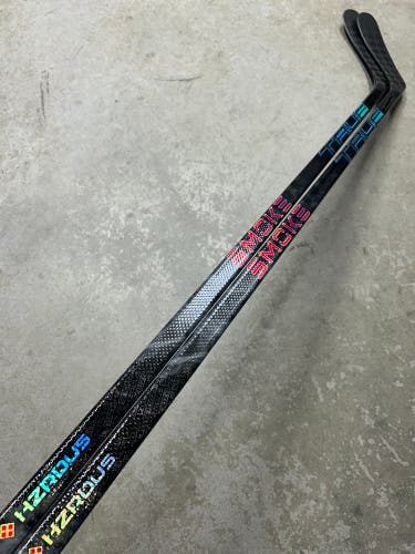 2 PACK 65 Flex P28 Hzrdus Smoke Senior True Left Hand Maddox Schultz WHL Pro Stock (New)