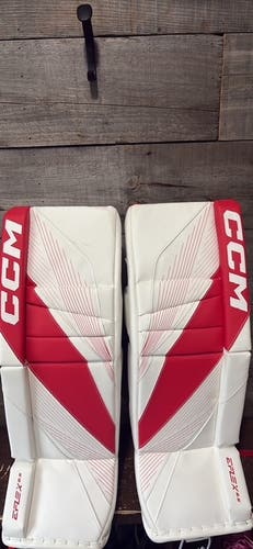 30 + 1 CCM EFlex 6.5 Goalie Leg Pads (New)