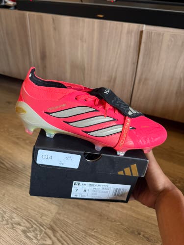 Pink Unisex Size M 7.0 (W 8.0) Adidas Predator Elite FG Cleats (New)