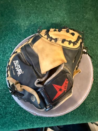 All Star CM3030 RH Catcher's Glove 32.5" (Used)