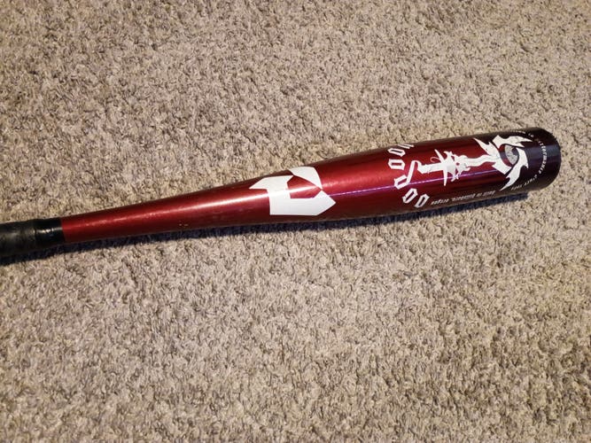 2025 DeMarini Voodoo One Alloy USSSA Certified Bat (-5) 25 oz 30"