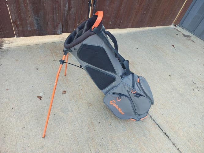 Taylormade Flextech Lite 4 Way Stand Bag Grey/Orange/Black w Raincover