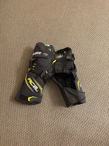 Medium Bauer Supreme ACP Pro Girdle (New)