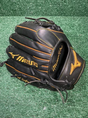 Mizuno Pro GMP2BK-600S – 11.75” Infield Glove – Black/Yellow – Kip Leather (Used)