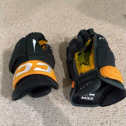 CCM HG43SP Pro Stock Hockey Gloves - 14 inch, Black/Gold