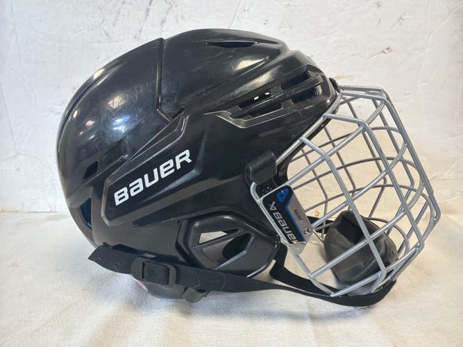 Medium Bauer Re-Akt 55 Helmet (Used)