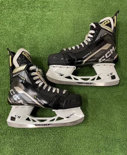 CCM Tacks AS580 Hockey Skates | Senior Size 8 (Regular)