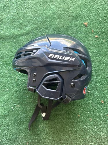 Blue Medium Bauer Re-Akt 55 Helmet (Used)