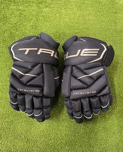 True Catalyst 7x3 Gloves | Size 13"