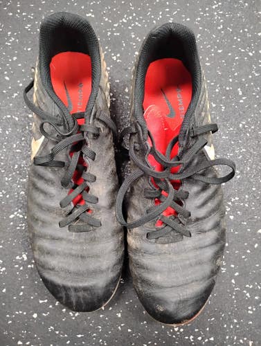 Used Nike TIEMPO Soccer Cleats Black Senior 8 11849-S000044869
