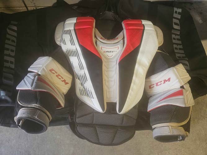 CCM EFlex 5.9 Goalie Chest Protector (Senior Small)