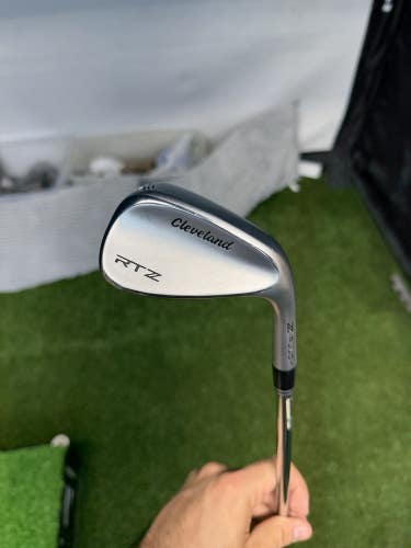 Cleveland RTZ 48* Mid 10 Wedge DG Tour Spinner Wedge Flex Steel Shaft RH