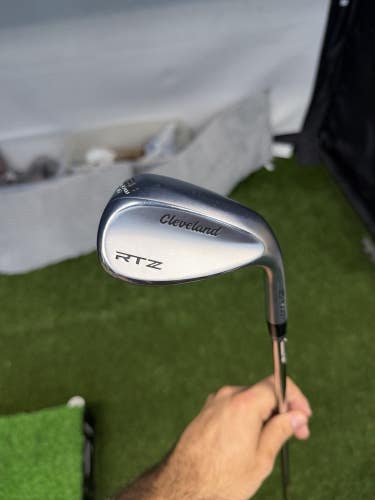 Cleveland RTZ 58* Low 6 Wedge DG Tour Spinner Wedge Flex Steel Shaft RH