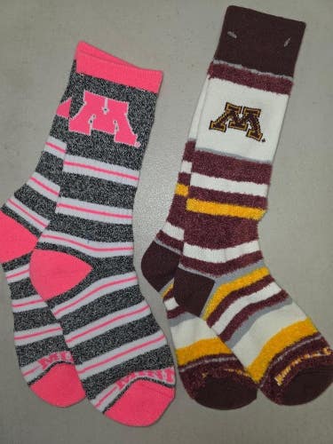 ST3 Mens NCAA MINNESOTA GOLDEN GOPHERS Crew Socks Lot of 2 Pair MEDIUM New