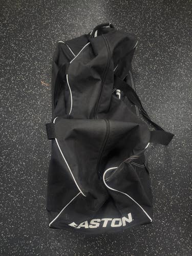 Used Easton Sr Hockey Wheeled Black 11849-s000040316