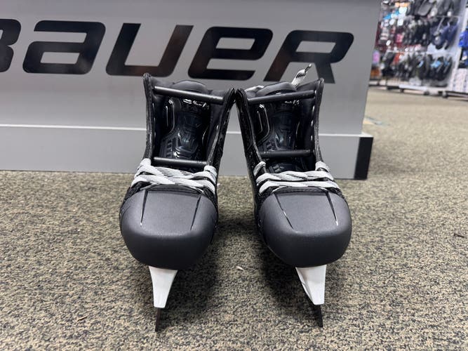 CCM Tacks XR90G Hockey Goalie Skates Regular Width 8 (New)