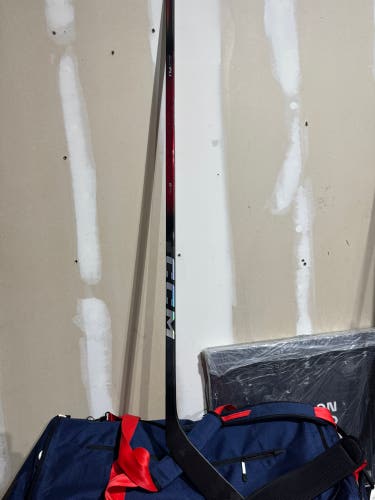 Senior CCM JetSpeed FT8 Pro Left Hand Hockey Stick P29+1/4 65 Flex (Used)