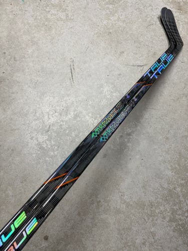 2 PACK 65 Flex P28 True Hzrdus 9x4 Senior Left Hand Hockey Stick (New) Pro Stock