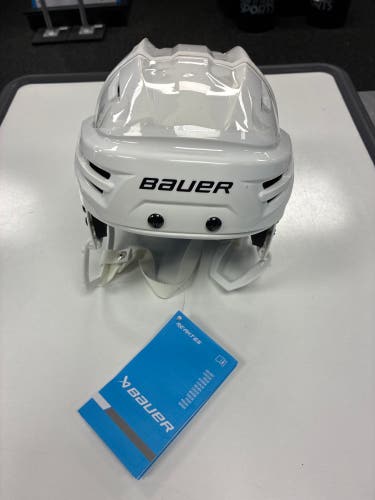 Medium Bauer Re-Akt 65 Helmet (New)