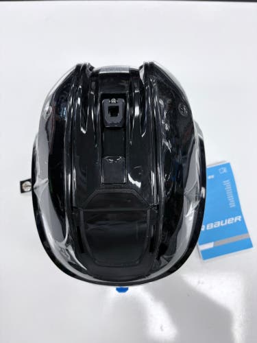 Medium Bauer Re-Akt 85 Helmet (New)