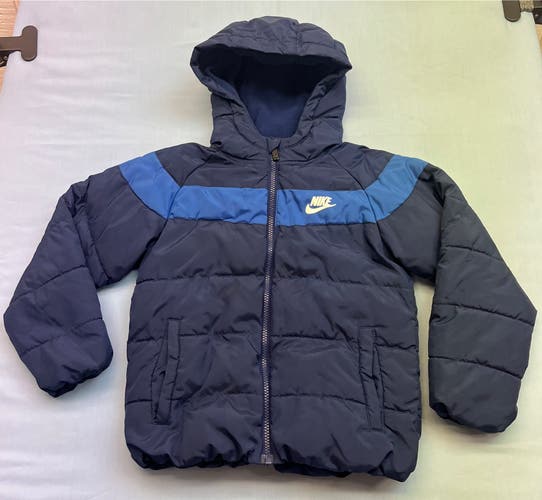 Nike Boys Hooded Colorblock Puffer Jacket Dark Navy Blue Size 6/7 Years Winter