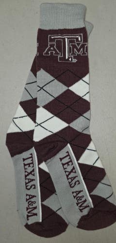 ST30 Mens NCAA TEXAS A&M AGGIES Lot of 1 Pair Crew Socks MEDIUM New
