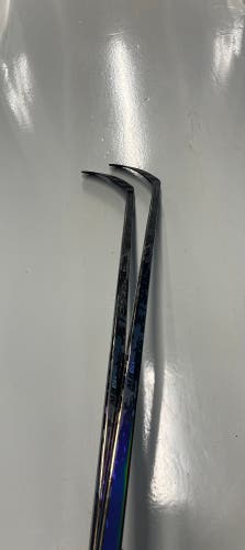 (2 pack) Senior CCM JetSpeed FT9 Pro Right Handed Hockey Stick P29 70 Flex Pro Stock (New)
