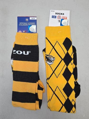 ST32 Mens NCAA MISSOURI TIGERS Lot of 2 Pair Crew Socks MEDIUM New