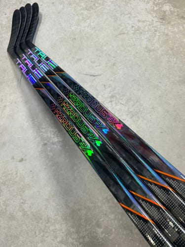 4 PACK 70 Flex Custom Kucherov P28M True Hzrdus 9x4 Senior Right Hand Hockey Stick Pro Stock (New)