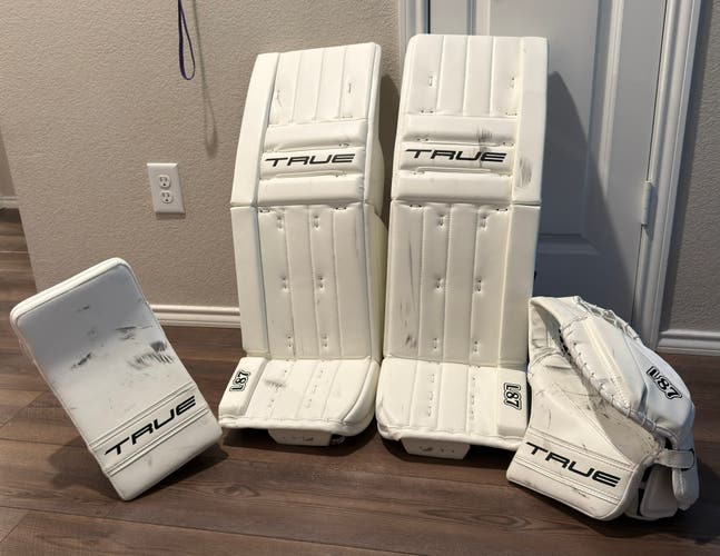 34+1 True L87 Regular Goalie Full Set (Used)
