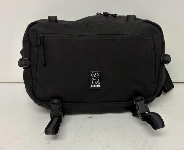Chrome Kadet Max Black Nylon Laptop 15-Liter Sling Bag EXCELLENT Fast Shipping