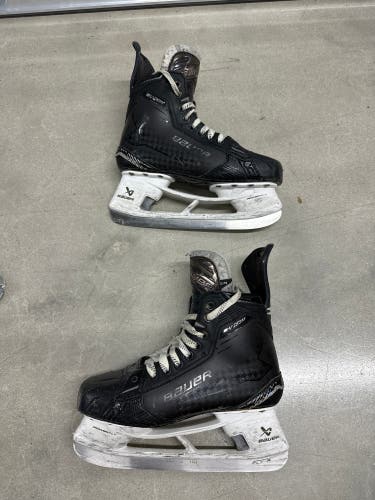 2024 Bauer Supreme Shadow Hockey Skates Pro Stock 8 (Used)
