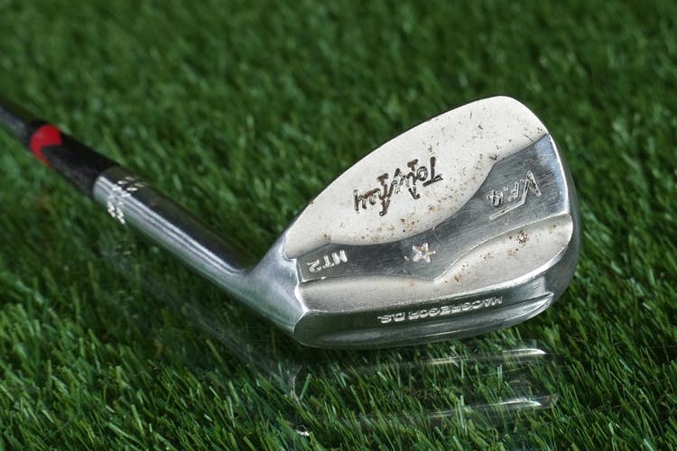 Vintage MacGregor Tourney VFQ MT2 Double Service Wedge 52"D.S." Steel Satin RH