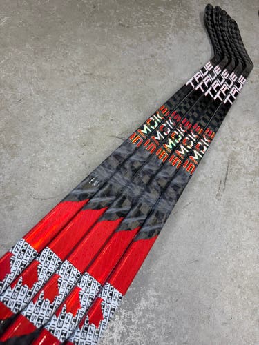 5 PACK 75 Flex P28 True Catalyst Nitro Senior Left Hand New (Wrapped as Hzrdus Smoke) TEAM CANADA