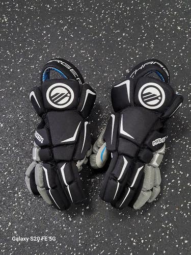 Used Maverik CHARGER Lacrosse Gloves Junior Black SM 11849-S000044849