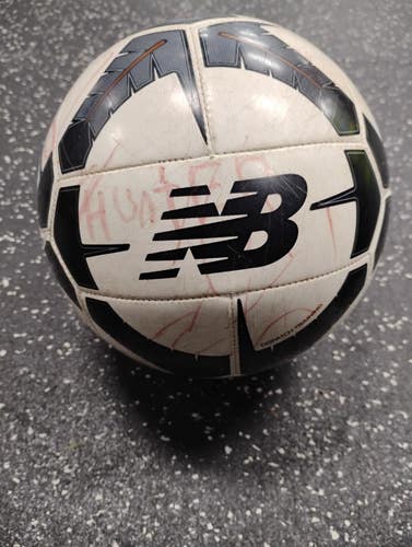 Used New Balance DISPATCH TRAINING BALL All Size Soccer Ball White 3 11849-S000044860