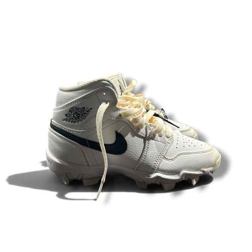 Used Nike JORDAN BB/SB Cleats White Junior 02.5 11375-S000382449
