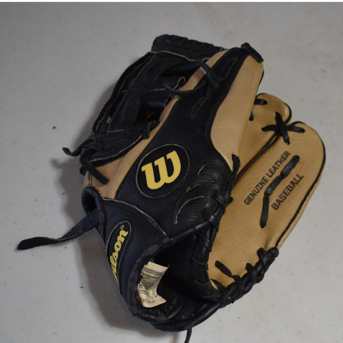 Wilson A450 Baseball Glove 11 inch RHT Black Tan David Wright Youth