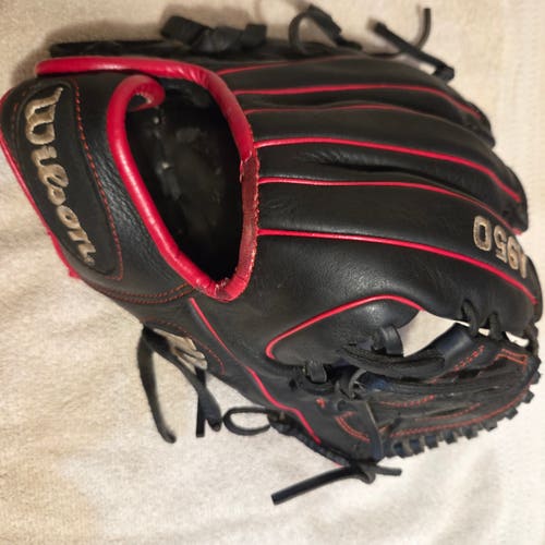 Wilson RH Infield/Pitcher A950 Baseball Glove 11.5" Game Ready