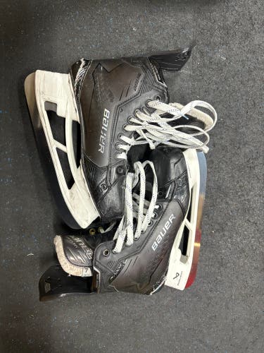 Bauer Supreme Shadow Hockey Skates 7 (Used)