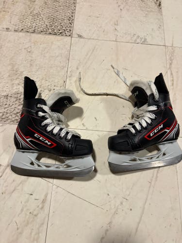 2017 CCM JetSpeed FT340 Hockey Skates 10 (Used)