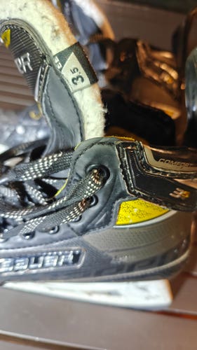 Bauer Supreme 3S Pro Hockey Skates Size 3.5 (Used)