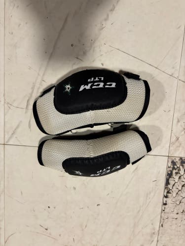 Youth Large CCM LTP Elbow Pads (Used)